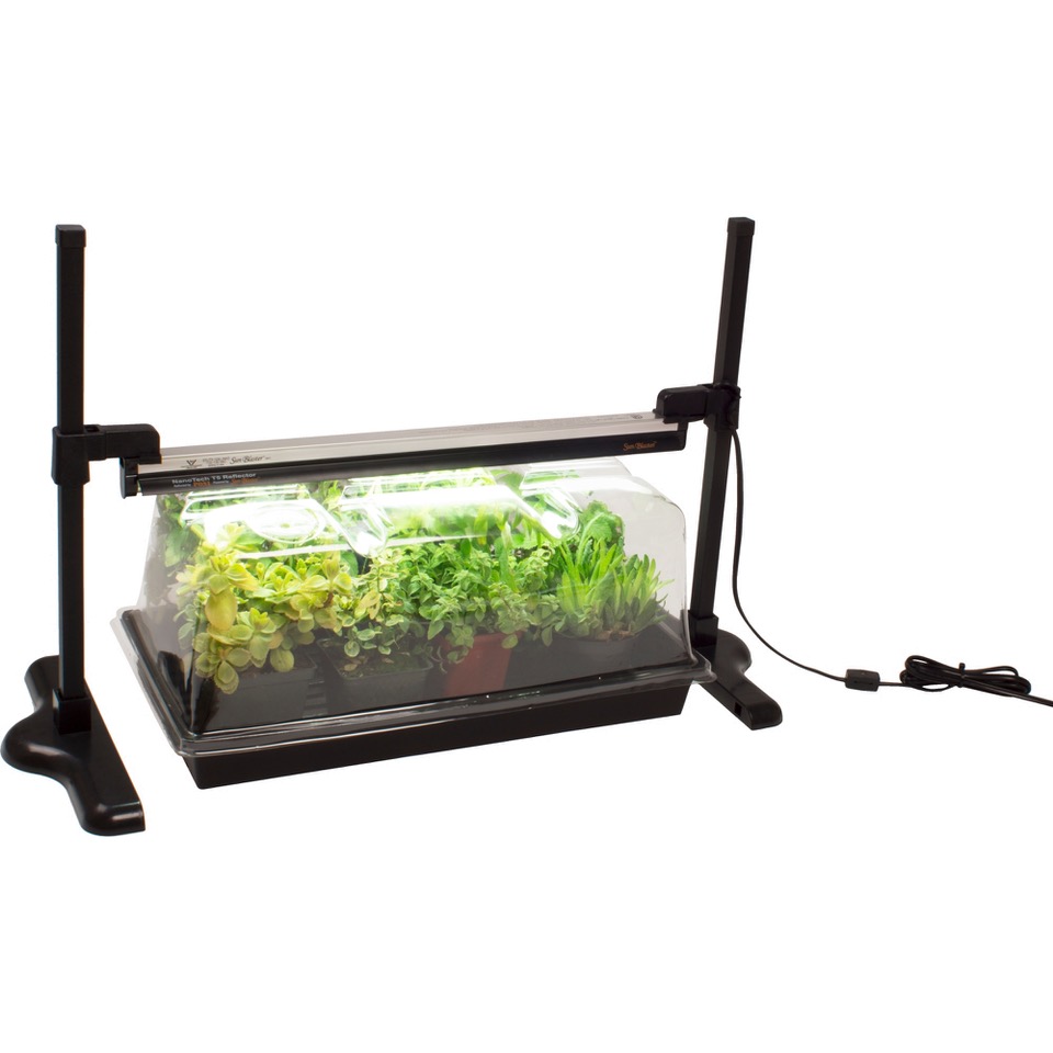 SunBlaster T5HO Mini Greenhouse Kit w/Stand